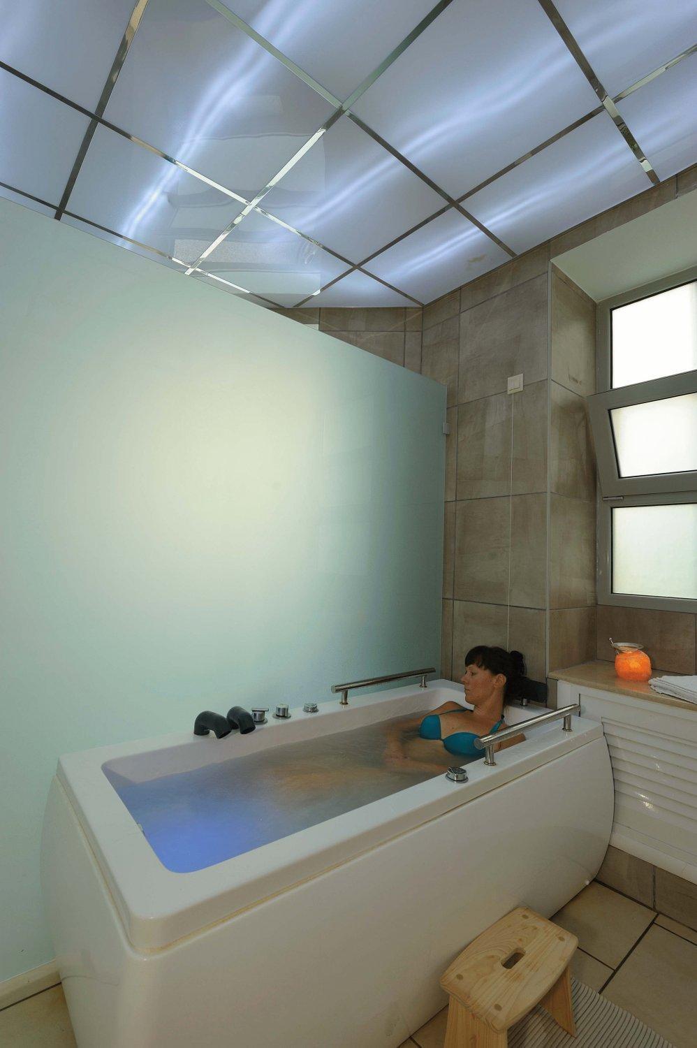 Kentrikon Hotel & Spa ルトラ・エディプソス エクステリア 写真